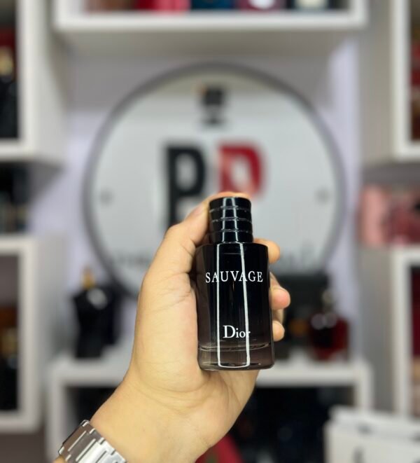 SAUVAGE EAU DE TOILETTE – Image 2